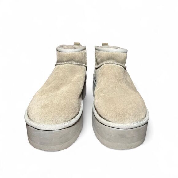 UGG Classic Ultra Mini Platform Booties Women’s 11 Gray Suede Sheepskin 1135092 - Picture 3 of 8